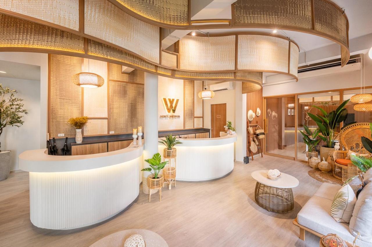 Hotel Wizpark Ratchada Bangkok Exterior photo